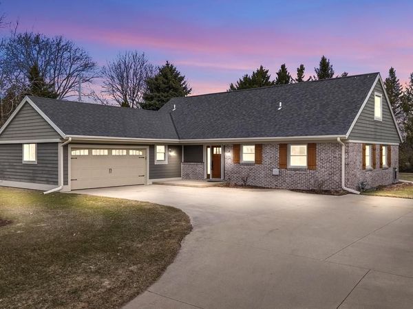 2658 Northwoods LANE, Port Washington, WI 53074