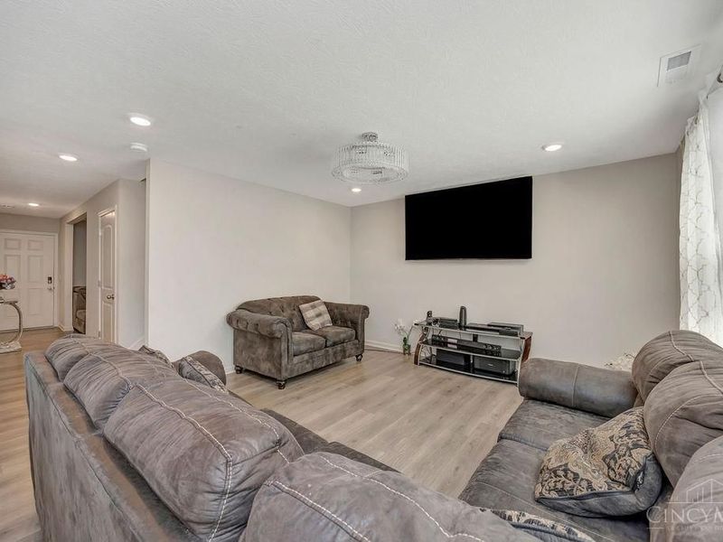 926 Nelson Place, Trenton, OH 45067 Photo 11