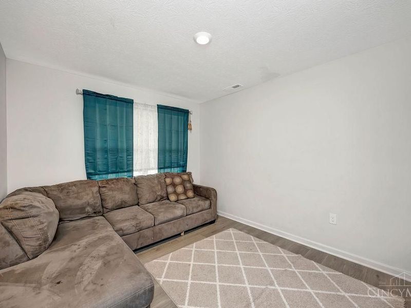 926 Nelson Place, Trenton, OH 45067 Photo 8