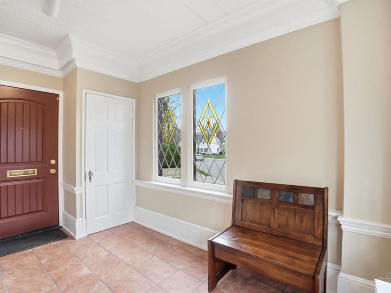 1253 Herschel Avenue, Cincinnati, OH 45208 Photo 2