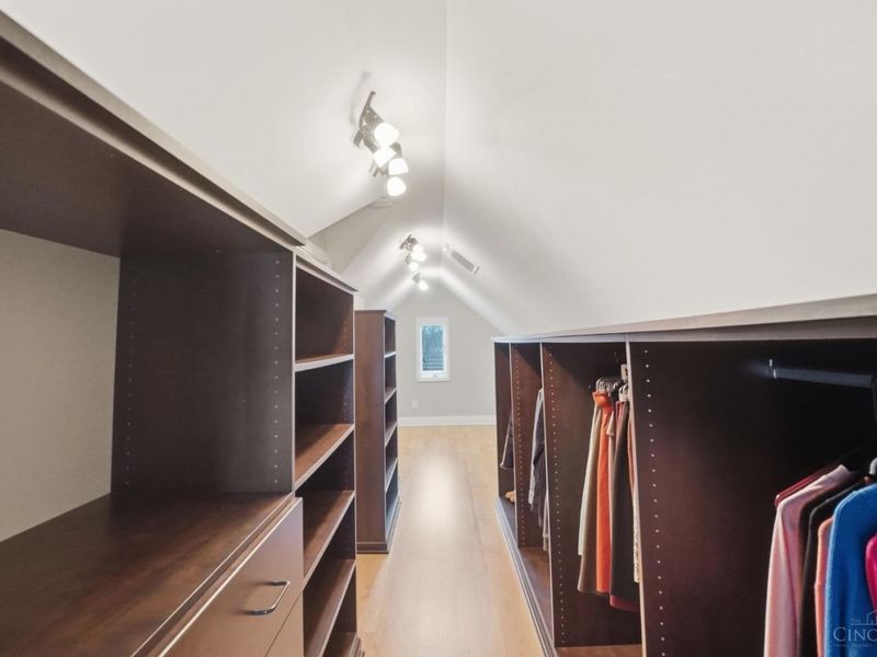 1253 Herschel Avenue, Cincinnati, OH 45208 Photo 23