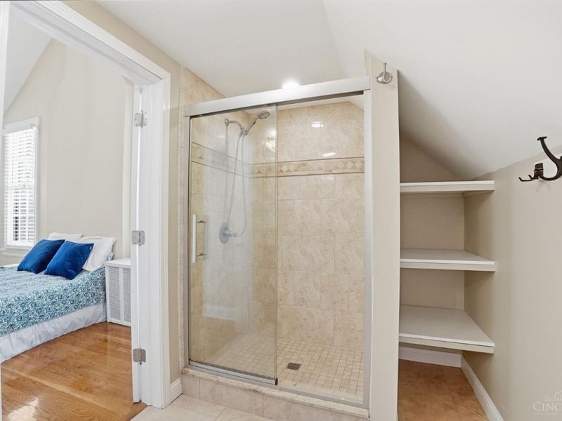 1253 Herschel Avenue, Cincinnati, OH 45208 Photo 27