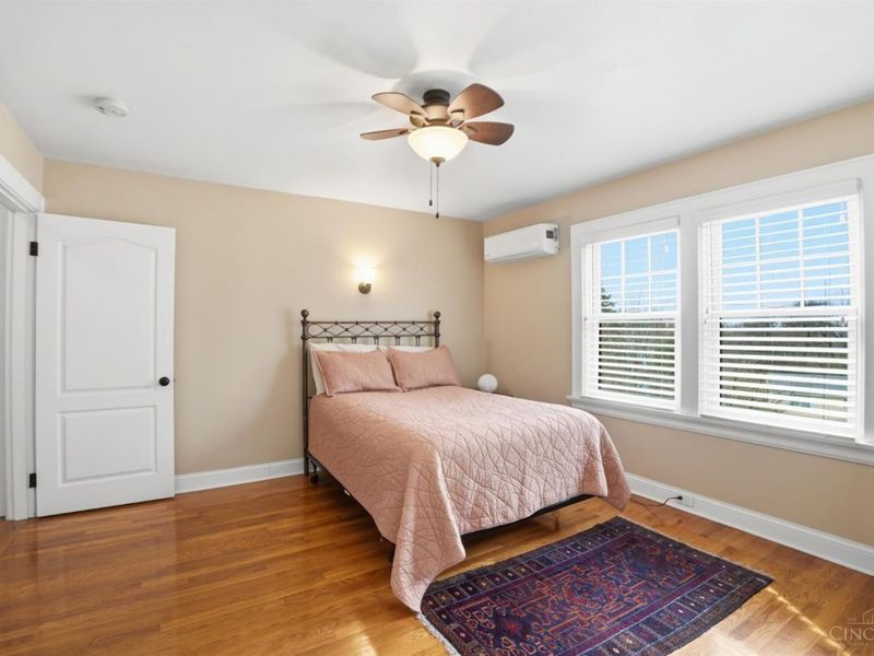 1253 Herschel Avenue, Cincinnati, OH 45208 Photo 29