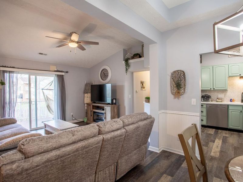 114 Tall Trees Drive, Unit 13B, Batavia Twp, OH 45102 Photo 7