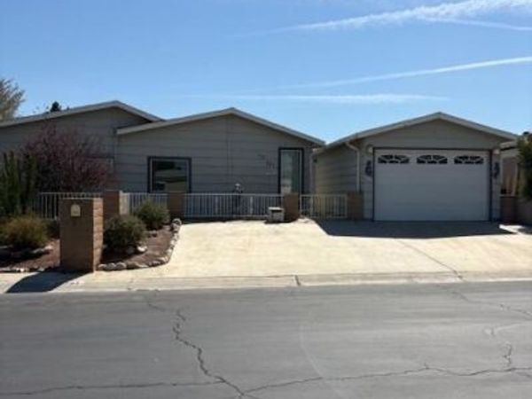 73701 Half Way Drive, Palm Desert, CA 92260