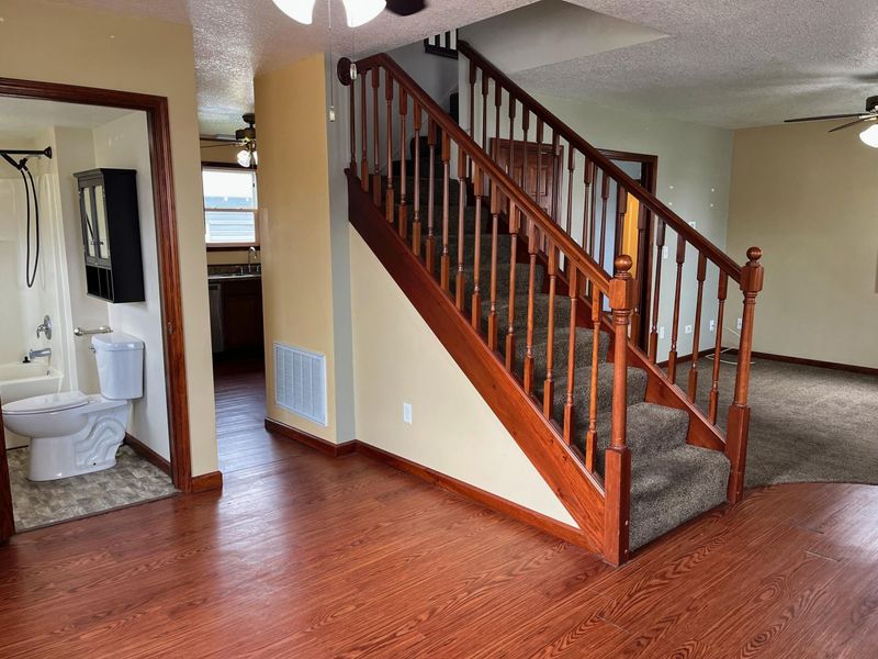 11 S Water Street, Wapakoneta, OH 45895 Photo 14