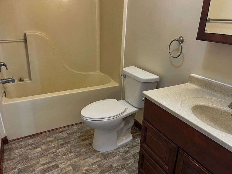 11 S Water Street, Wapakoneta, OH 45895 Photo 32