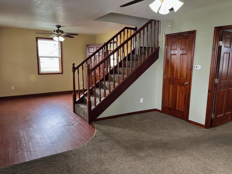 11 S Water Street, Wapakoneta, OH 45895 Photo 6