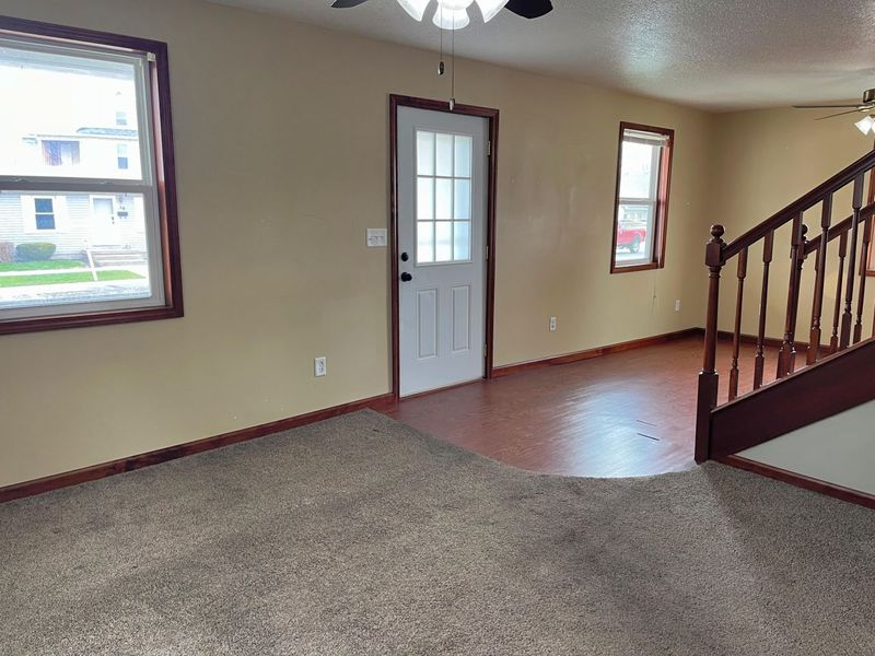 11 S Water Street, Wapakoneta, OH 45895 Photo 9
