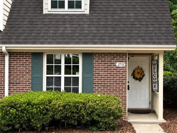 2733 Cottage Place, Greensboro, NC 27455