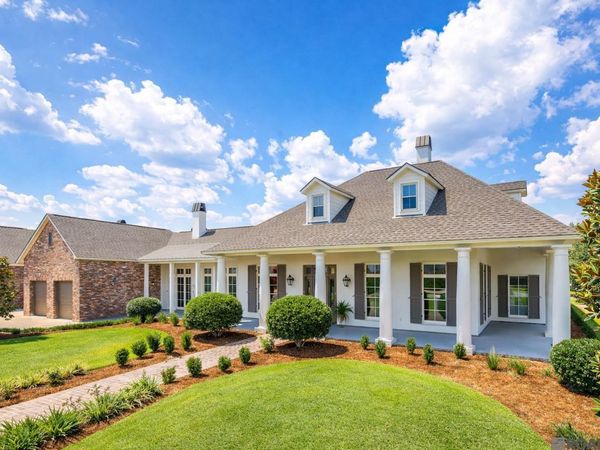 3122 Grand Way Ave, Baton Rouge, LA 70810