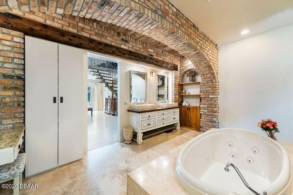 2627 John Anderson Drive, Ormond Beach, FL 32176 Photo