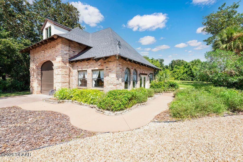 2627 John Anderson Drive, Ormond Beach, FL 32176 Photo