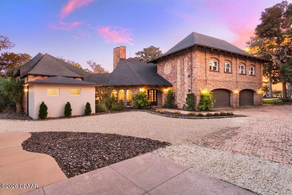 2627 John Anderson Drive, Ormond Beach, FL 32176 Photo