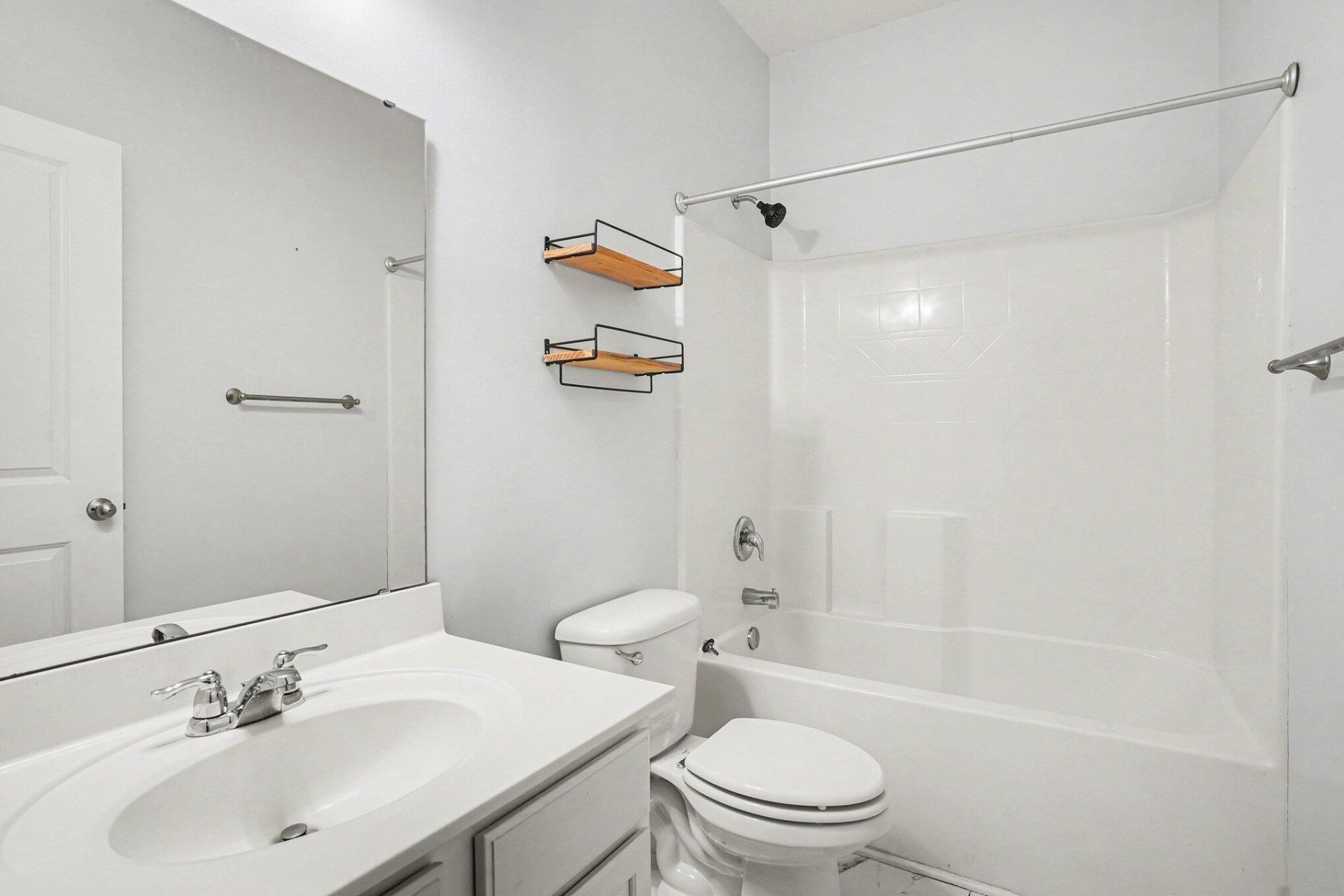 265 Oglethorpe Circle Photo 12