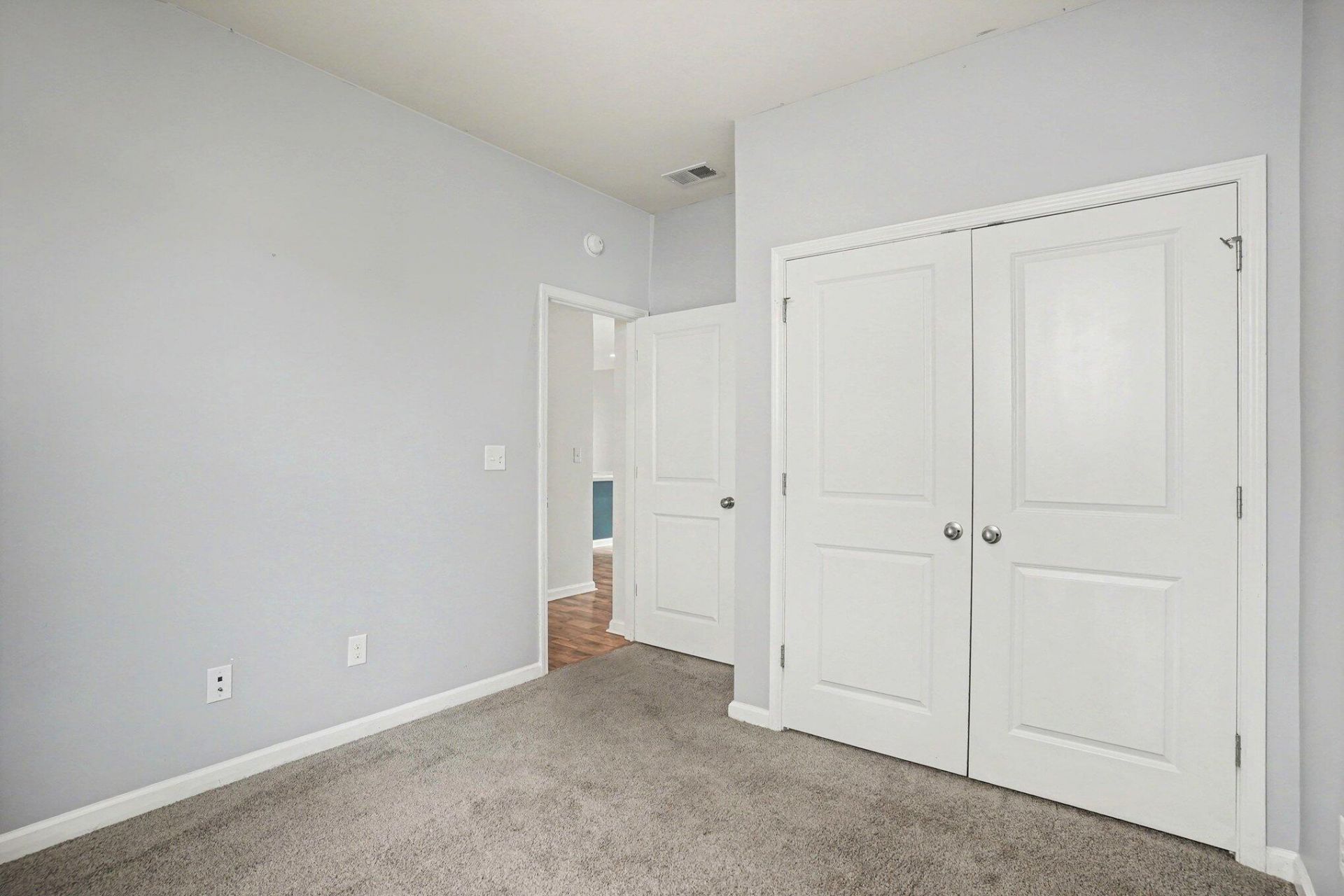 265 Oglethorpe Circle Photo 18