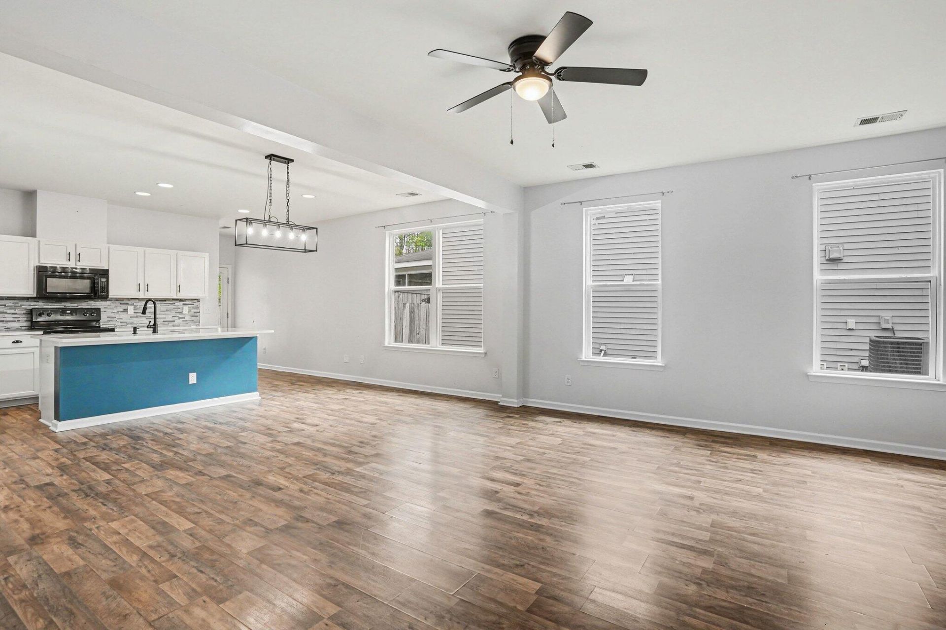 265 Oglethorpe Circle Photo 6