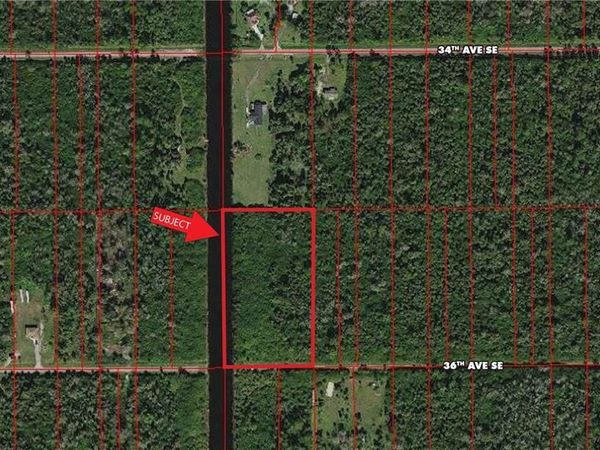 100 36th Ave SE , NAPLES, FL 34117