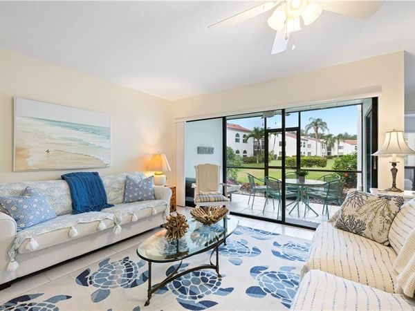 565 Beachwalk CIR, Unit T-102, NAPLES, FL 34108
