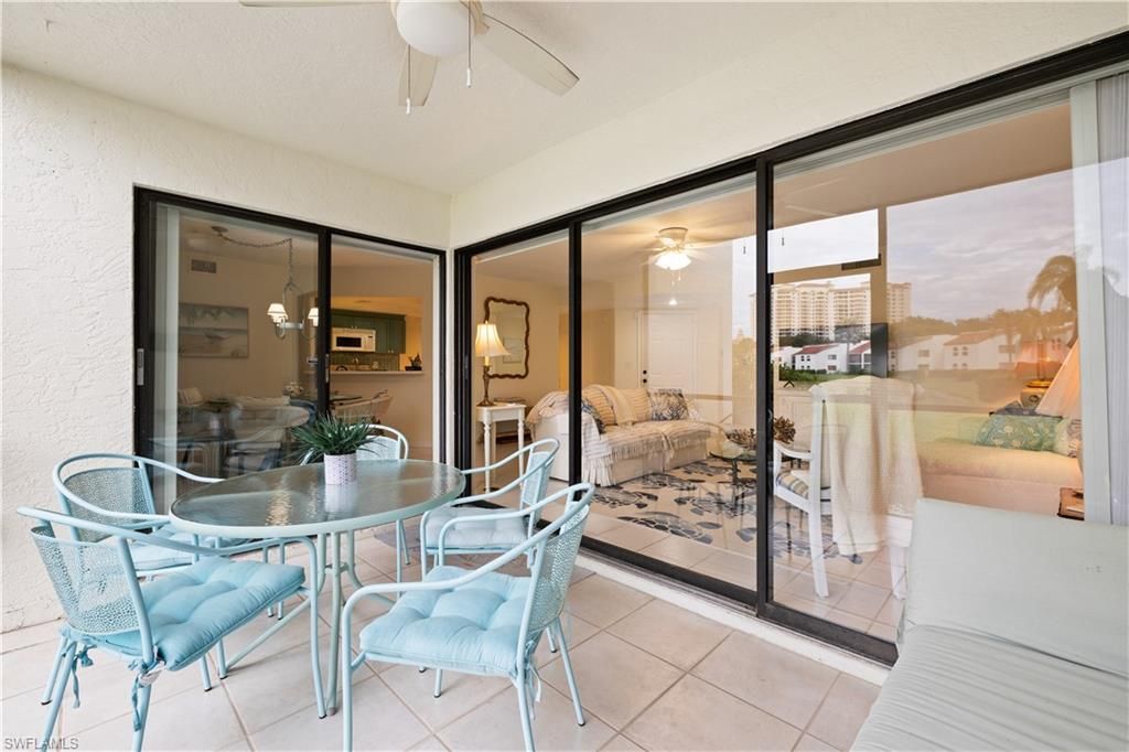 565 Beachwalk Cir, Unit T-102, Naples, FL 34108 Photo