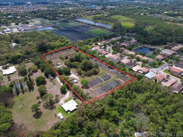 1005 SE Ponderosa Road, Stuart, FL 34997