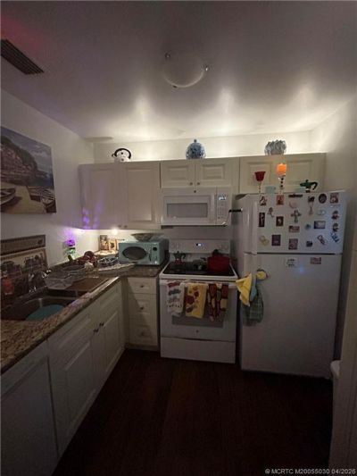 2600 SE Ocean Boulevard, Unit II11, Stuart, FL 34996 Photo