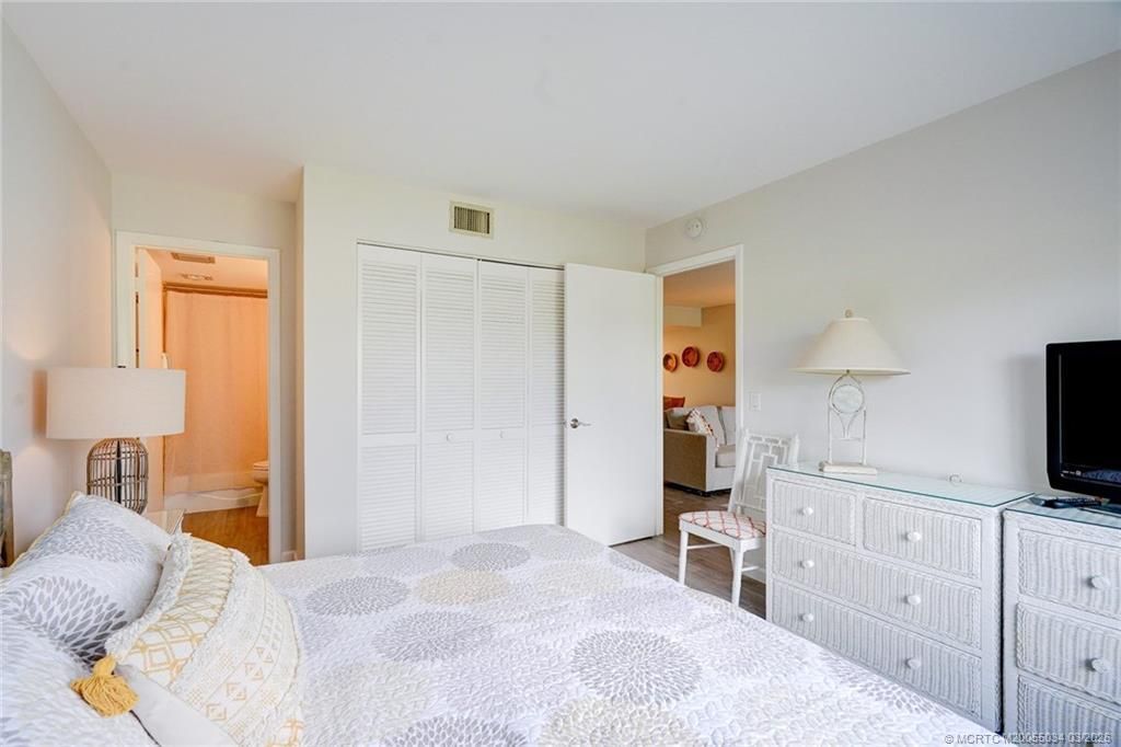 5553 NE Gulfstream Way, Stuart, FL 34996 Photo