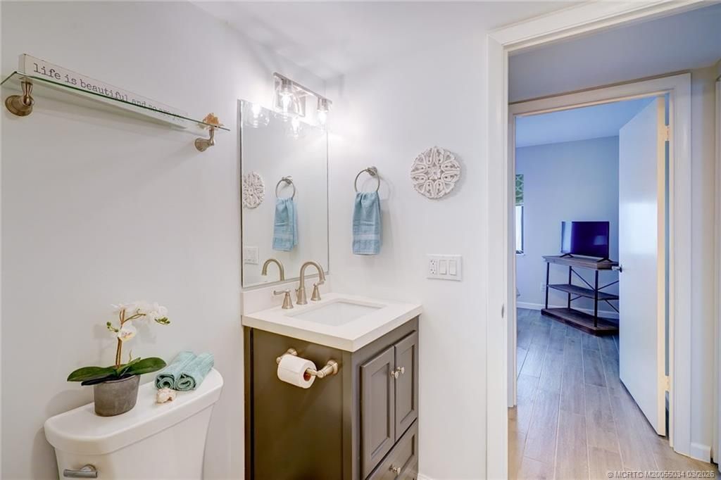 5553 NE Gulfstream Way, Stuart, FL 34996 Photo