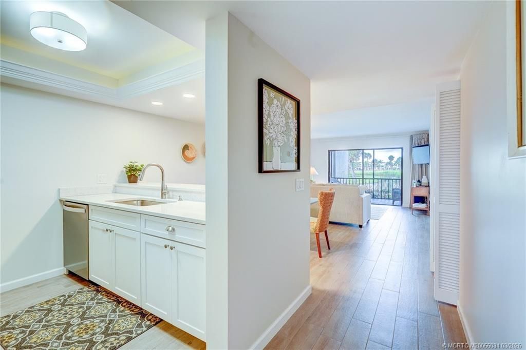 5553 NE Gulfstream Way, Stuart, FL 34996 Photo