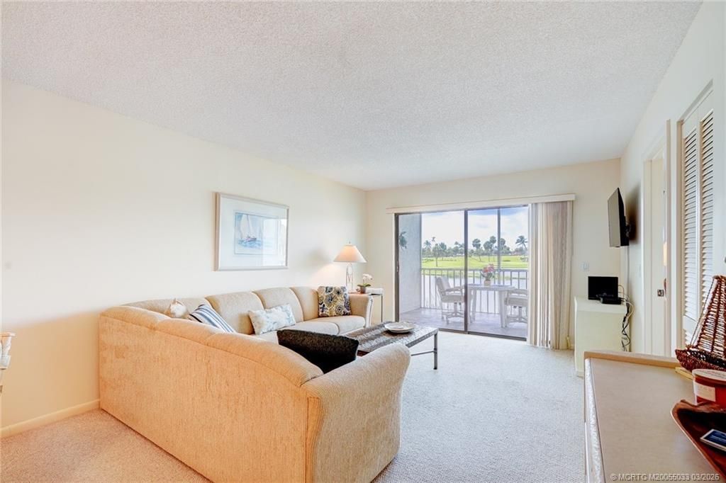 5593 NE Gulfstream Way, Stuart, FL 34996 Photo