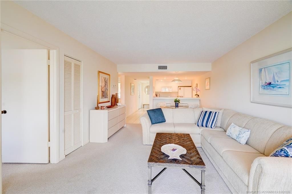 5593 NE Gulfstream Way, Stuart, FL 34996 Photo