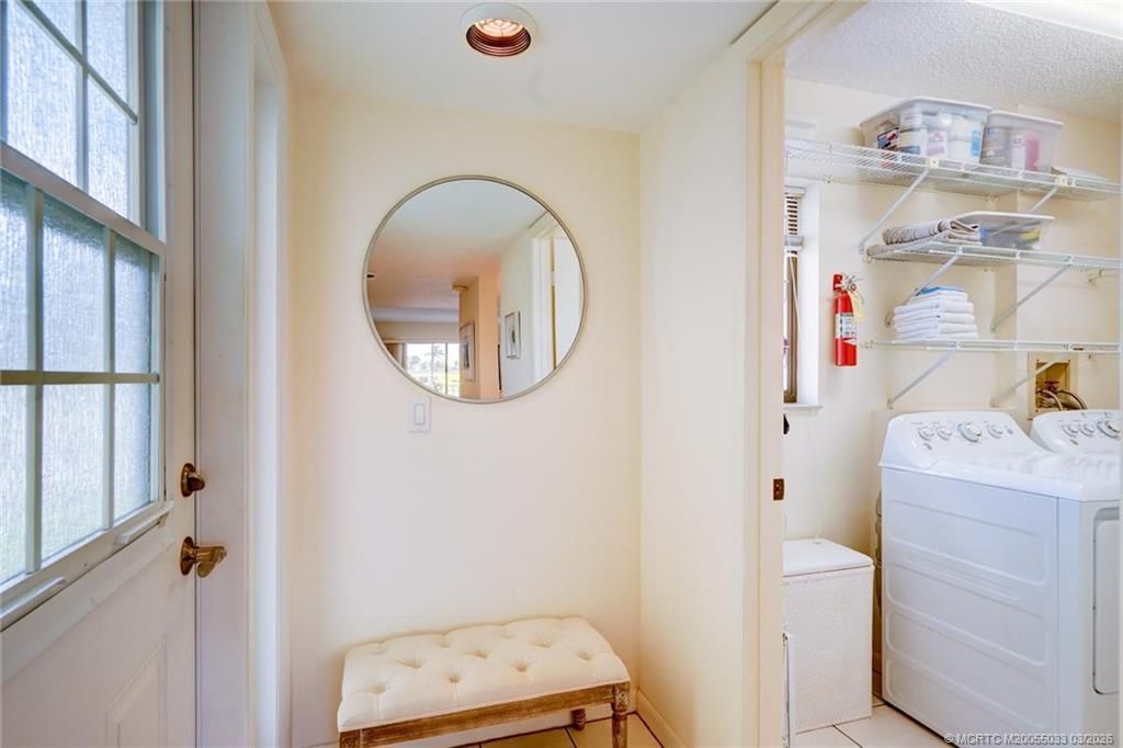 5593 NE Gulfstream Way, Stuart, FL 34996 Photo