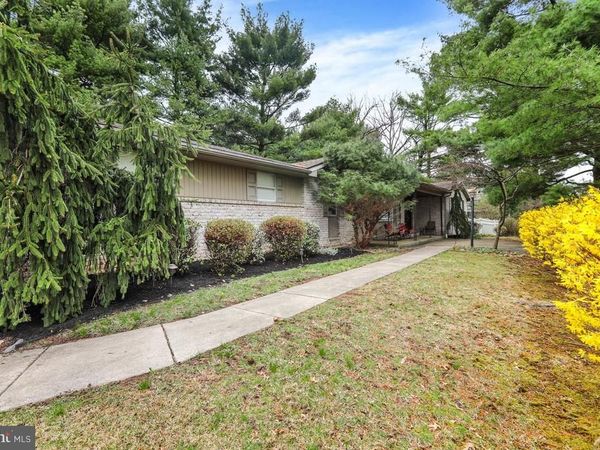 5 PARK ROAD, READING, PA 19609