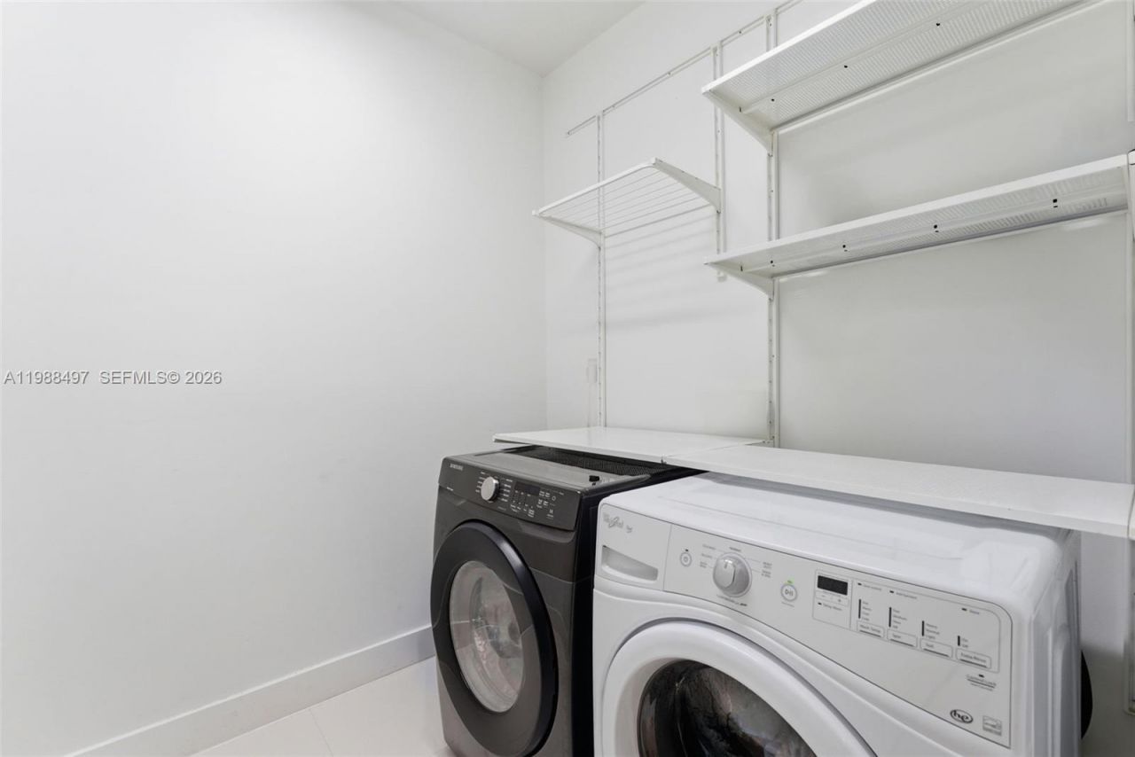 3407 Day Ave, Unit 3407, Miami, FL 33133 Photo