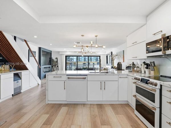 4000 NE 168th St, Unit 113B, North Miami Beach, FL 33160