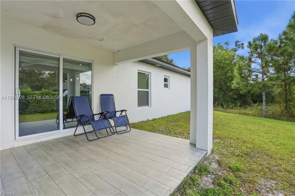 1013 Atherton Ave, Lehigh Acres, FL 33971 Photo