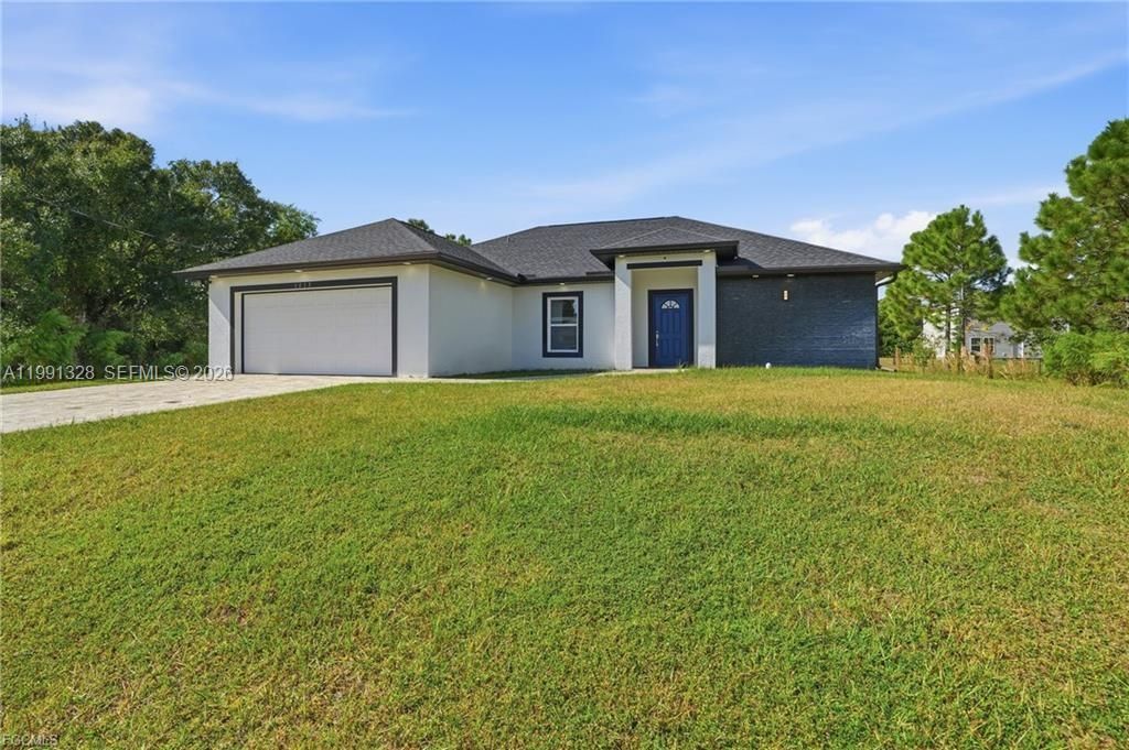 1013 Atherton Ave, Lehigh Acres, FL 33971 Photo