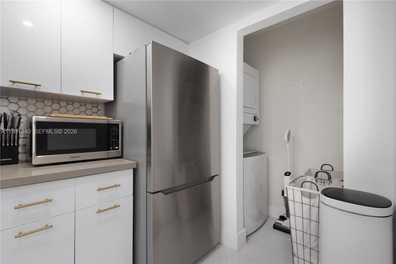 770 Claughton Island Dr, Unit 1610, Miami, FL 33131 Photo