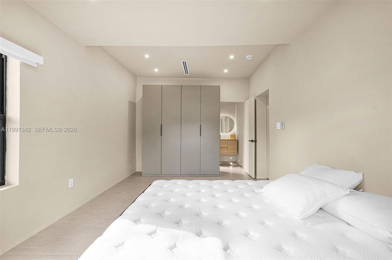 4721 NW 6th Ave , Miami, FL 33127 Photo