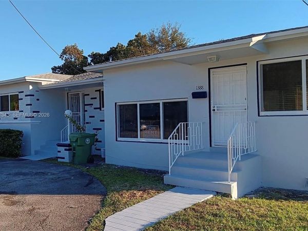 1386 NW 38th St, Unit 1, Miami, FL 33142