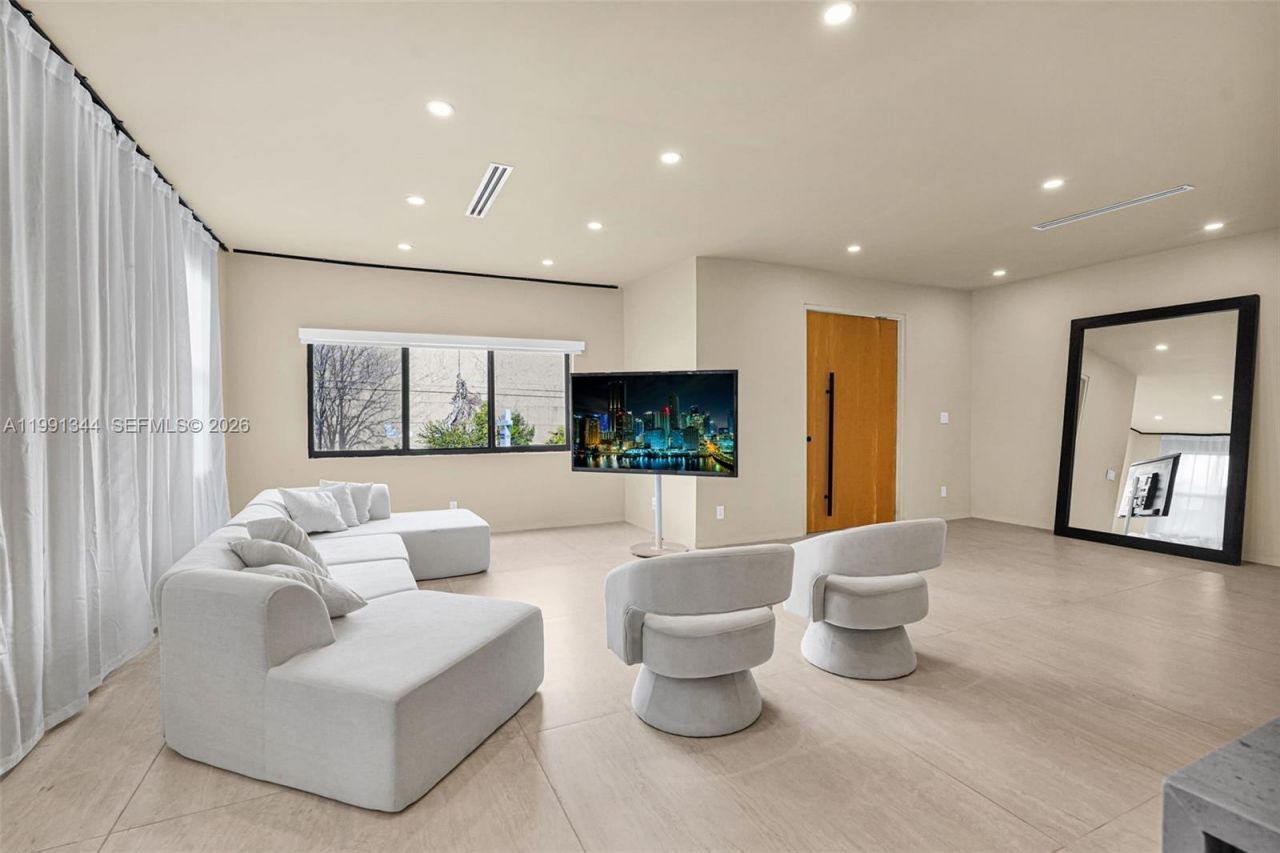 4721 NW 6th Ave , Miami, FL 33127 Photo