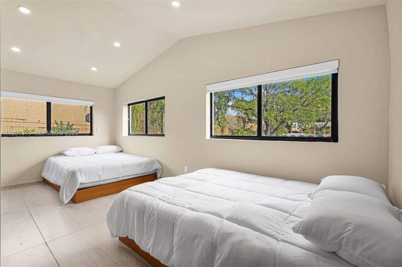 4721 NW 6th Ave , Miami, FL 33127 Photo