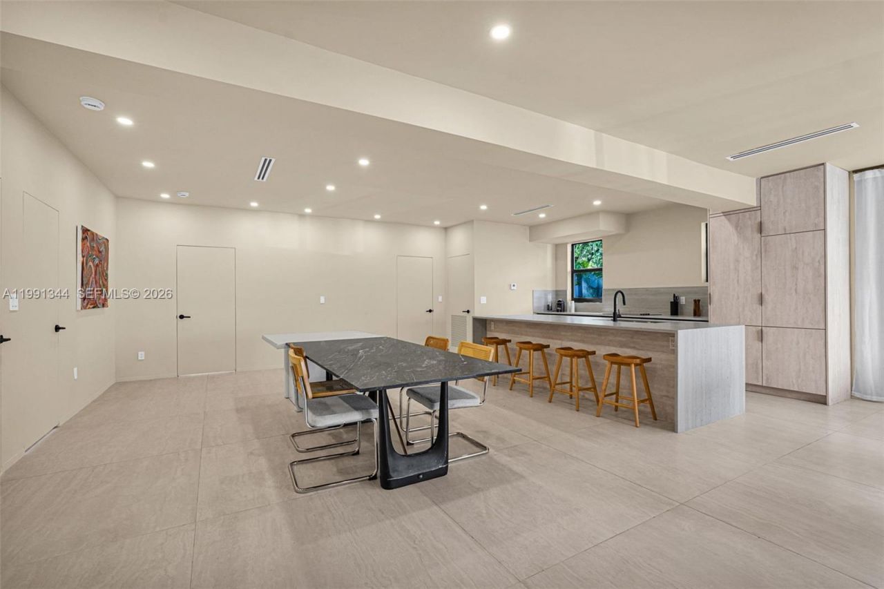 4721 NW 6th Ave , Miami, FL 33127 Photo