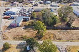 107 Franklin St. photo 4