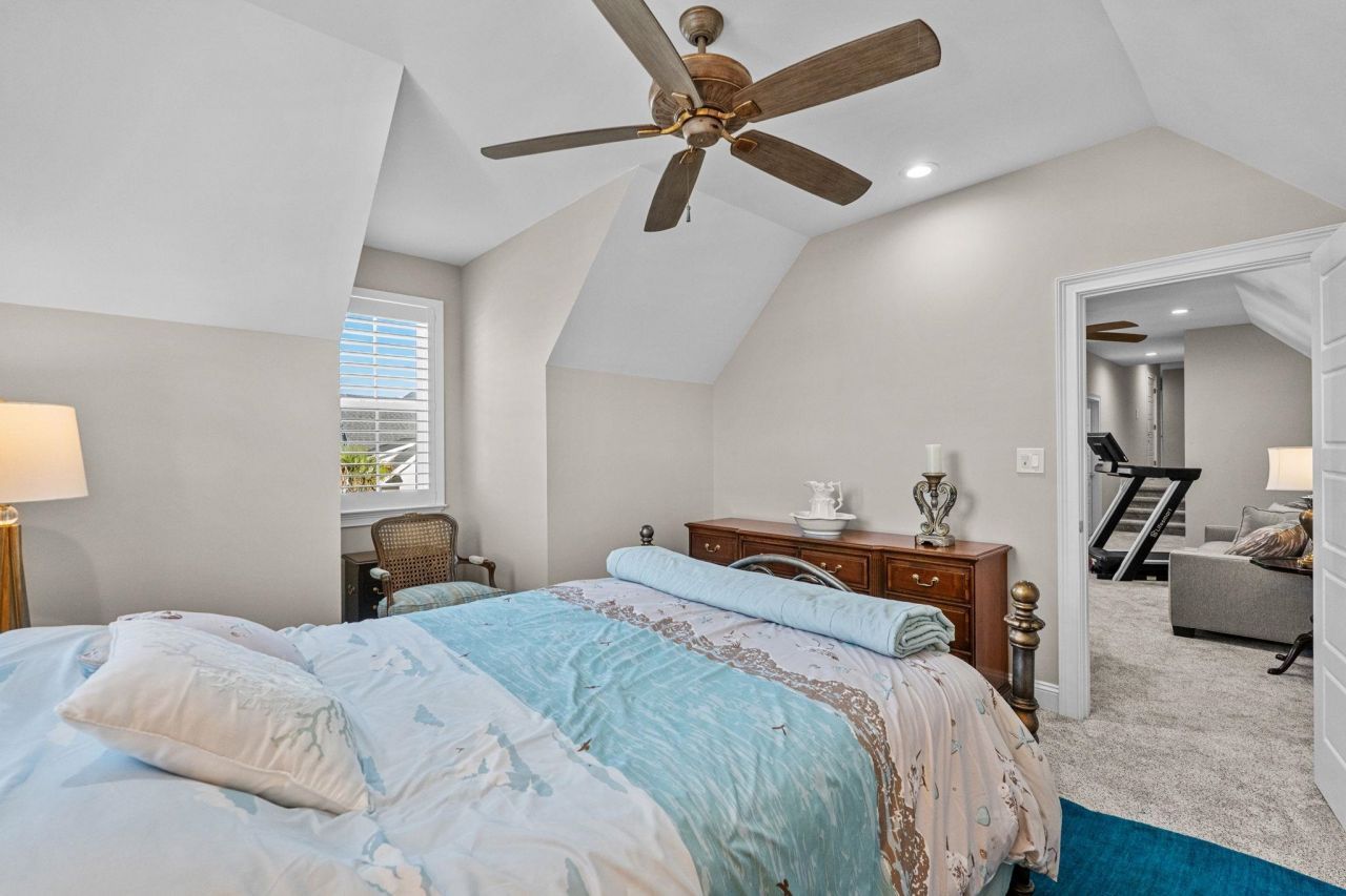 6121 Bolsena Place Photo 54