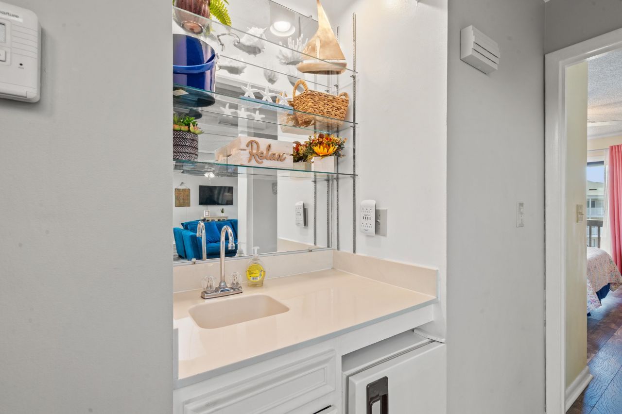 207 North Ocean Blvd. Photo 13