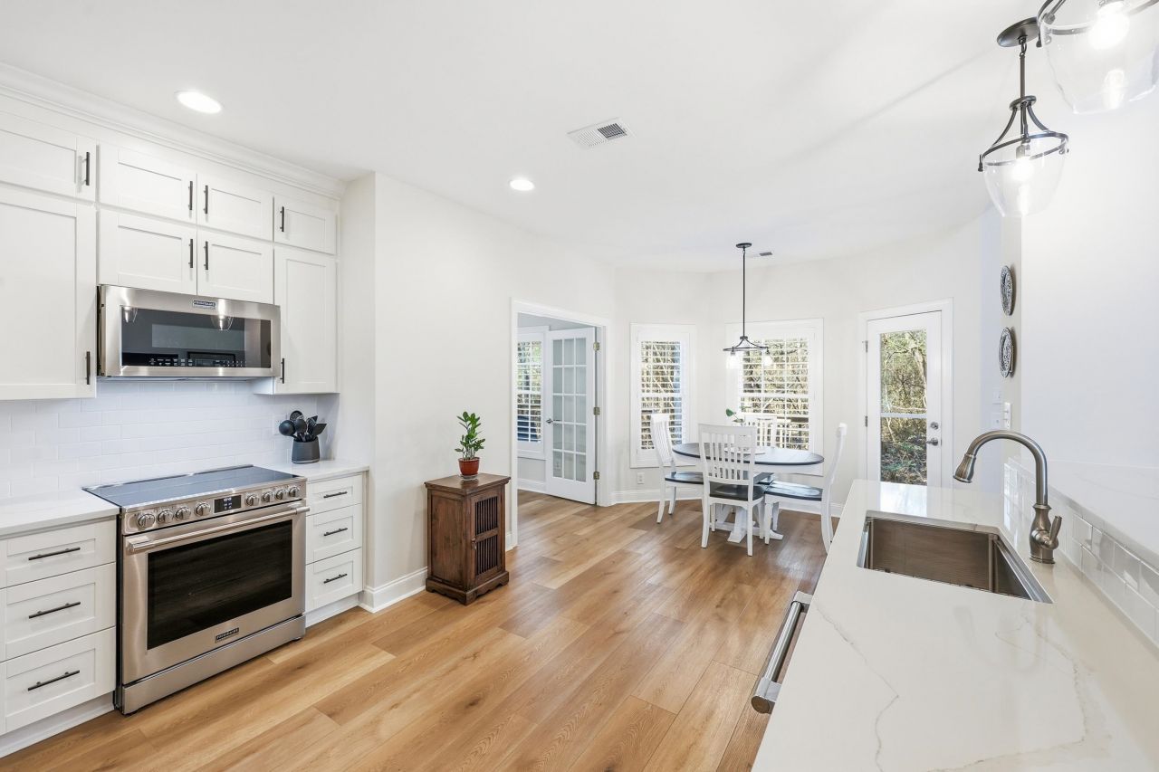 45 Highwood Circle Photo 11