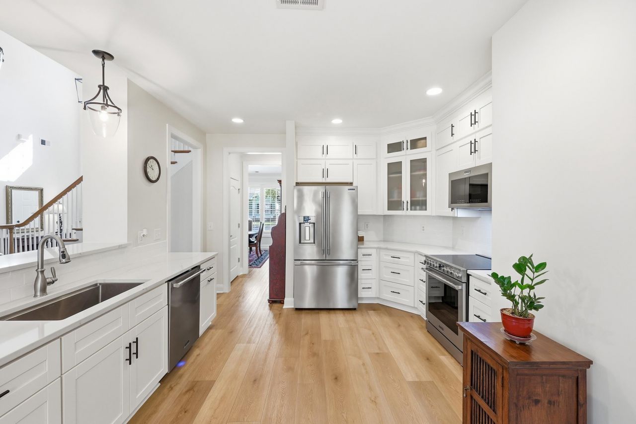 45 Highwood Circle Photo 12