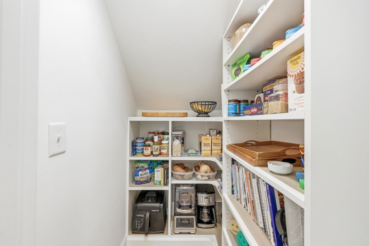 45 Highwood Circle Photo 14