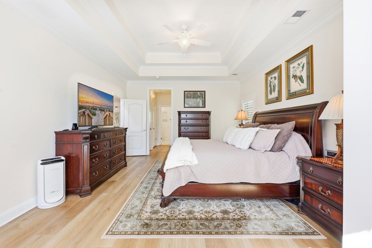 45 Highwood Circle Photo 18